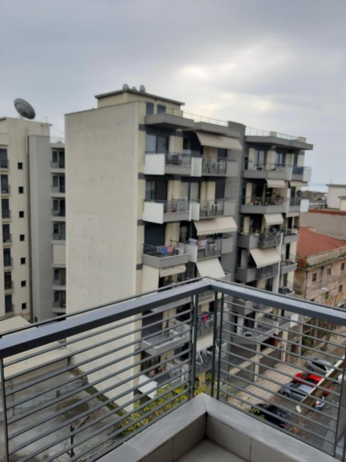 Kosmos Service Apartment Open View 2 Thessalonique Extérieur photo